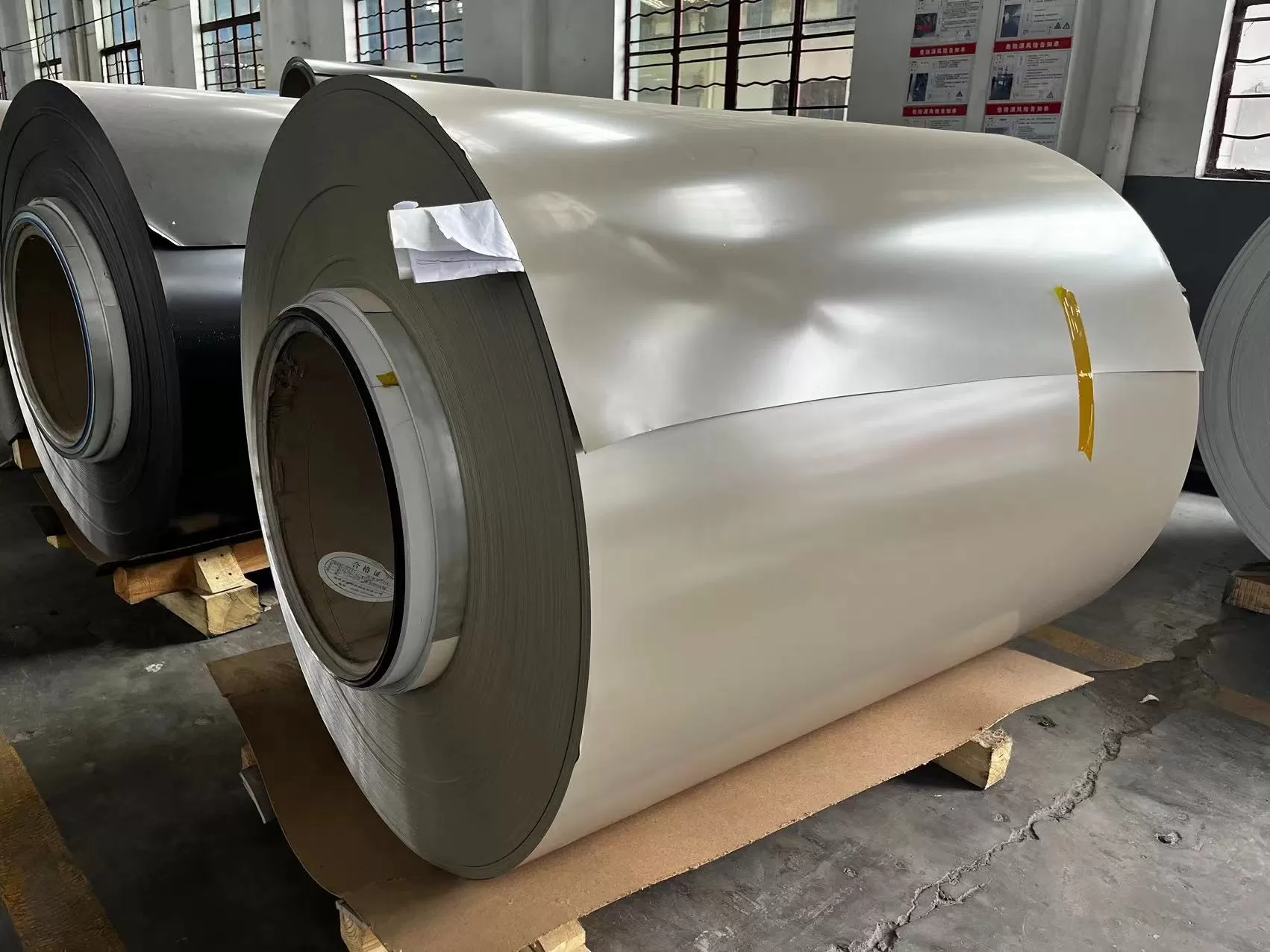 White Color Aluminum Coil